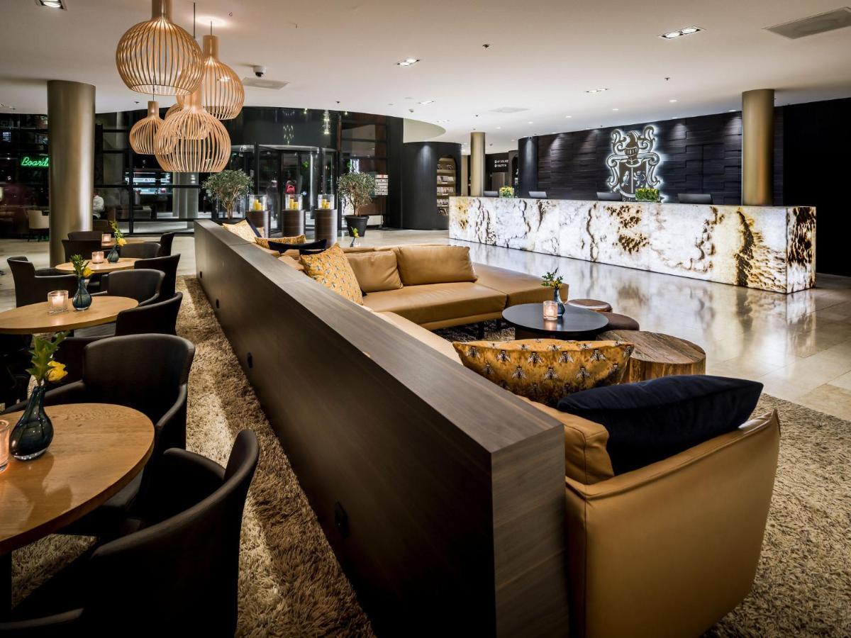 Der Valk Hotel 4*